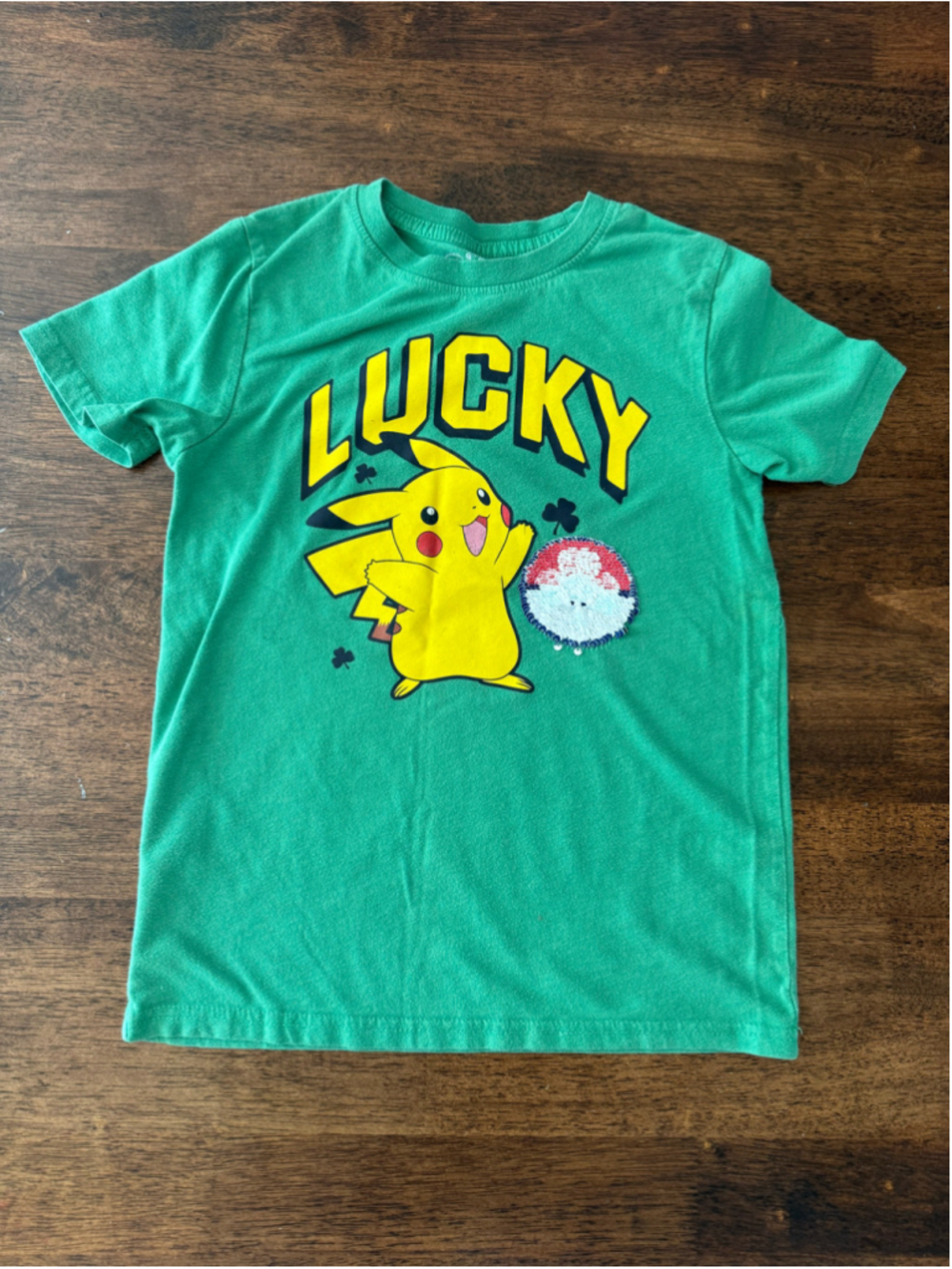 Pokémon Boys Medium Green "Lucky" Pikachu Pokeball Flip Sequin T-Shirt